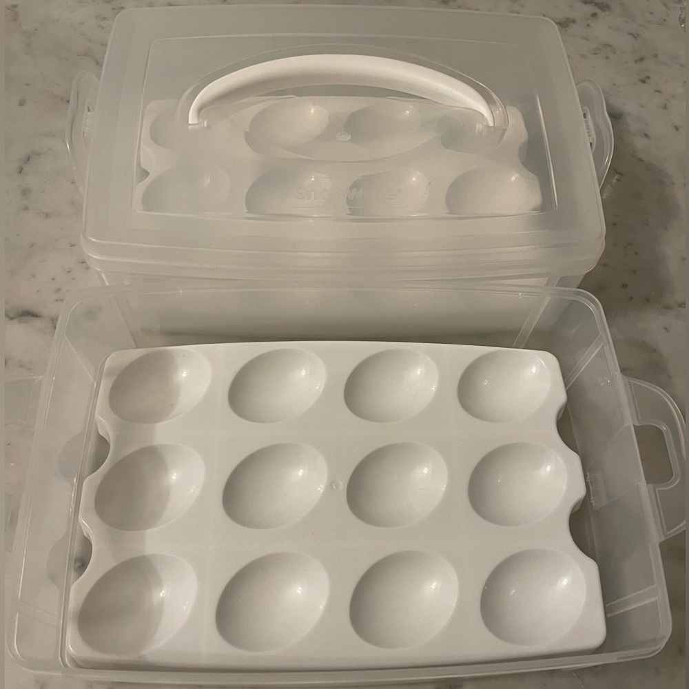 Snapware Multi-Use Egg-Tainer - Picture 7 of 10